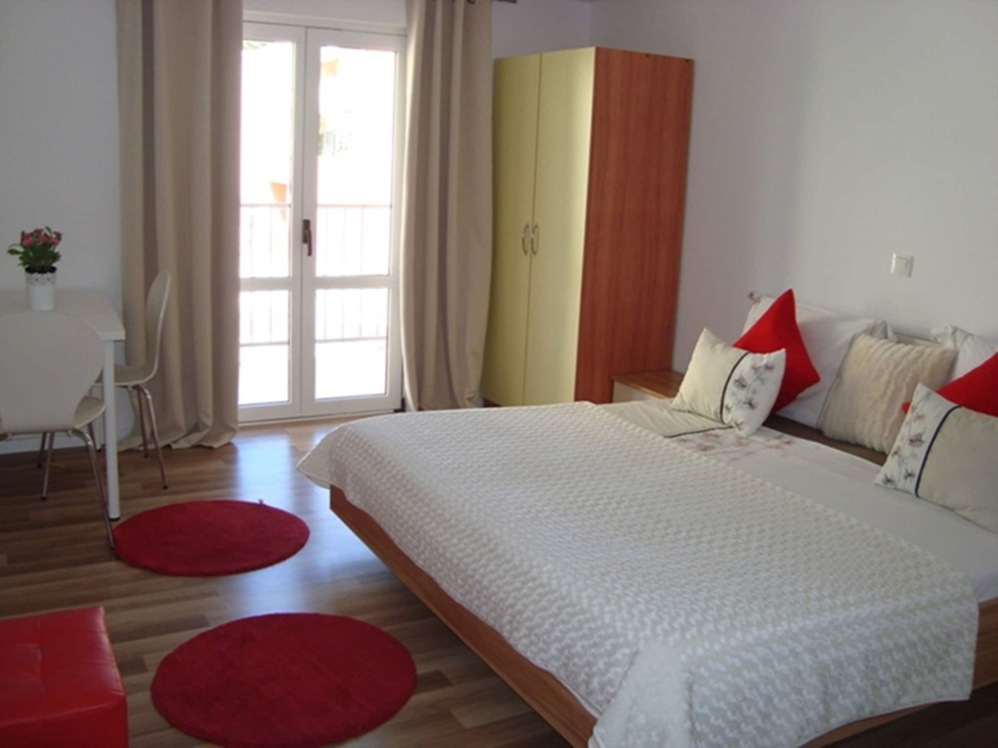 Guesthouse Civljak Башка-Вода Экстерьер фото